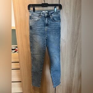 Free People We The Free High Rise Skinny Jeans, Raw Hem, Size 26